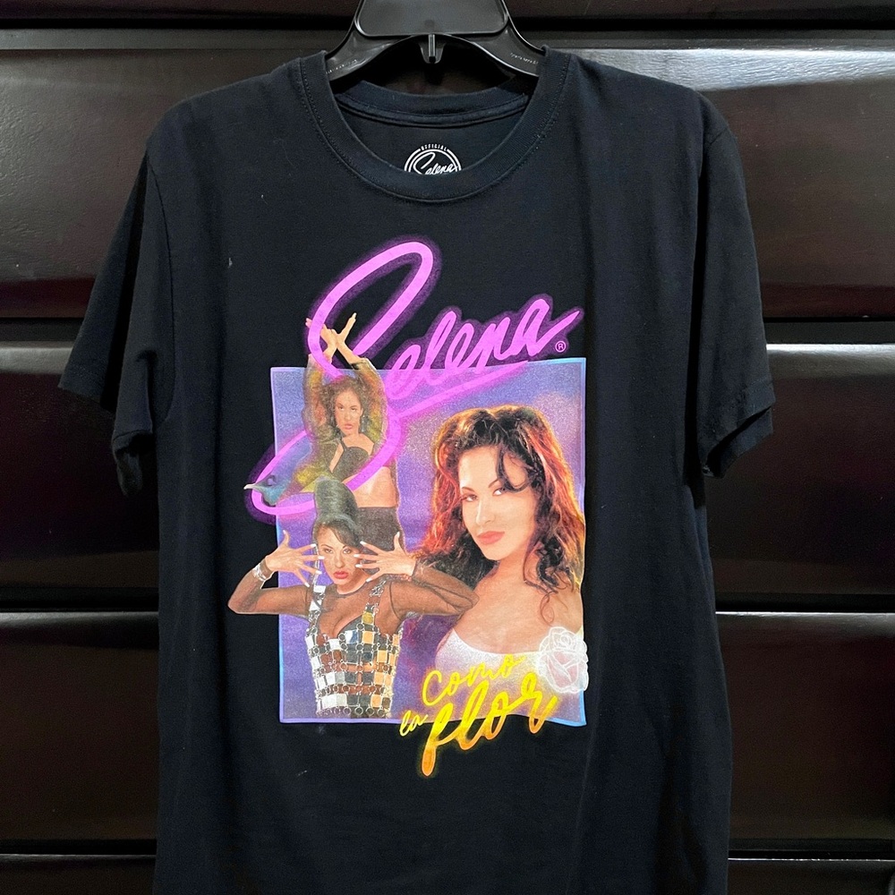 Selena Como La Flor T-Shirt M Black‎ Official Merchandise C-Life Tejano Music